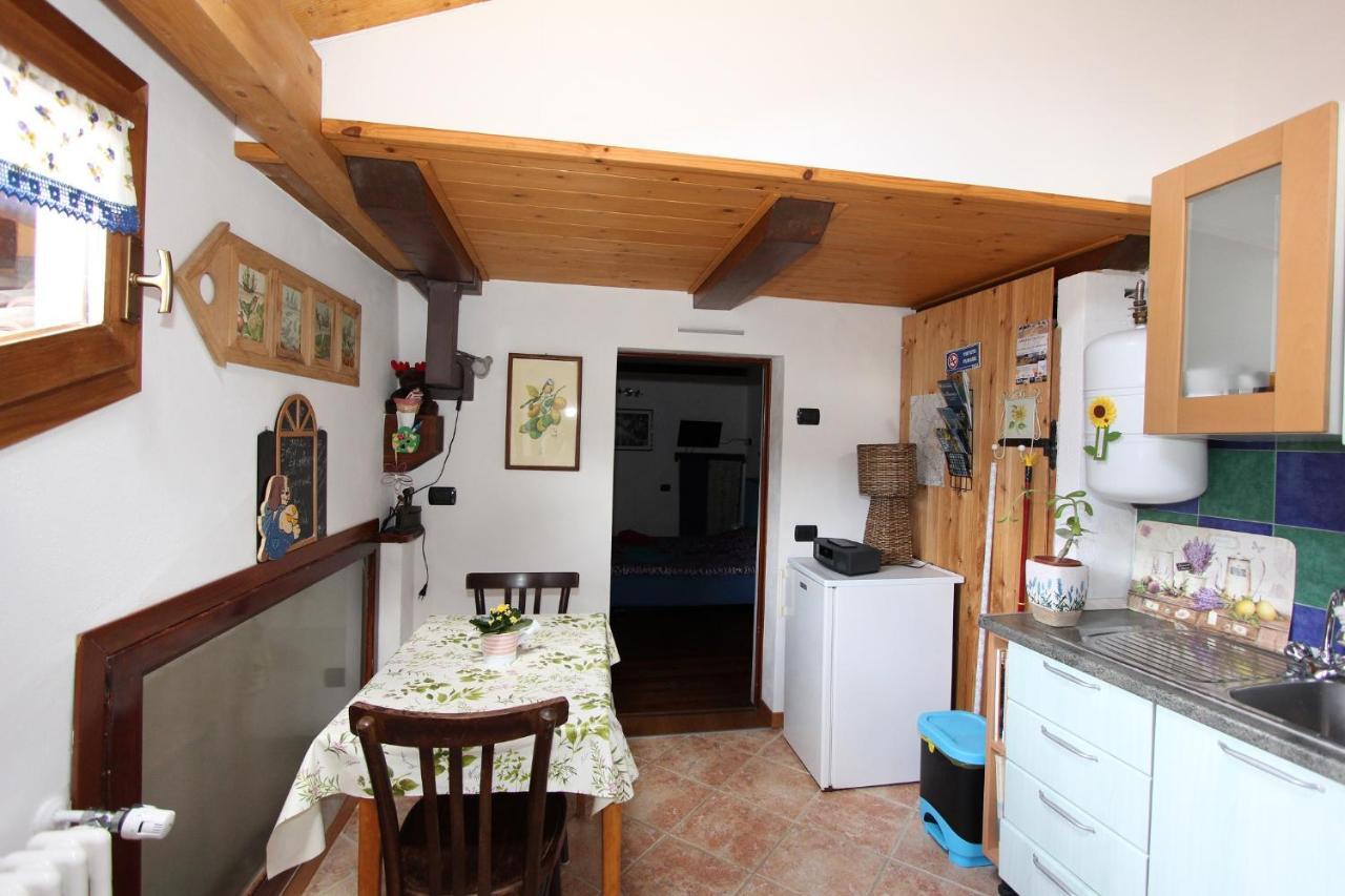 B&B Il Castello Lago Maggiore Con Terrazza Cossogno Eksteriør bilde