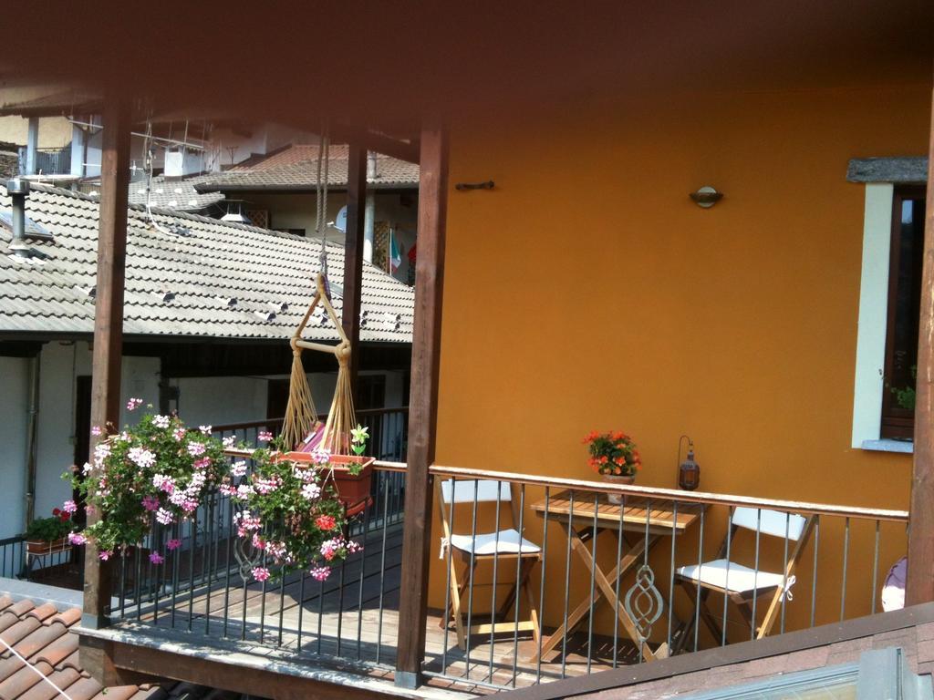 B&B Il Castello Lago Maggiore Con Terrazza Cossogno Rom bilde