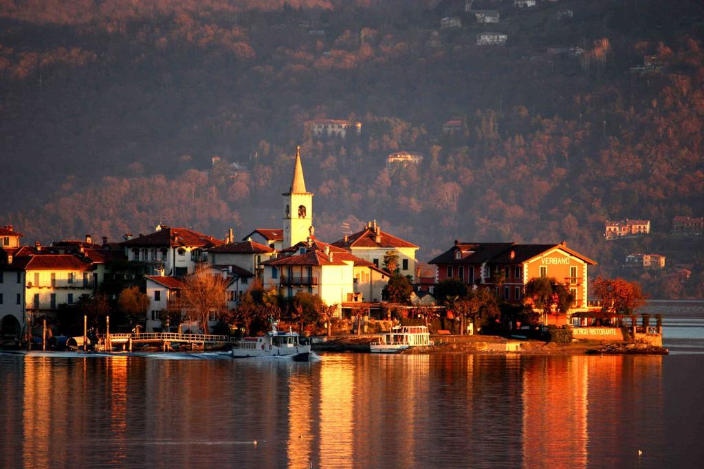 B&B Il Castello Lago Maggiore Con Terrazza Cossogno Eksteriør bilde